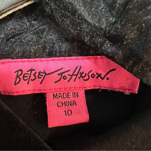 Betsey Johnson Women's Black Sheer Neckline White Collar Dress. Size 10. - Picture 3 of 13
